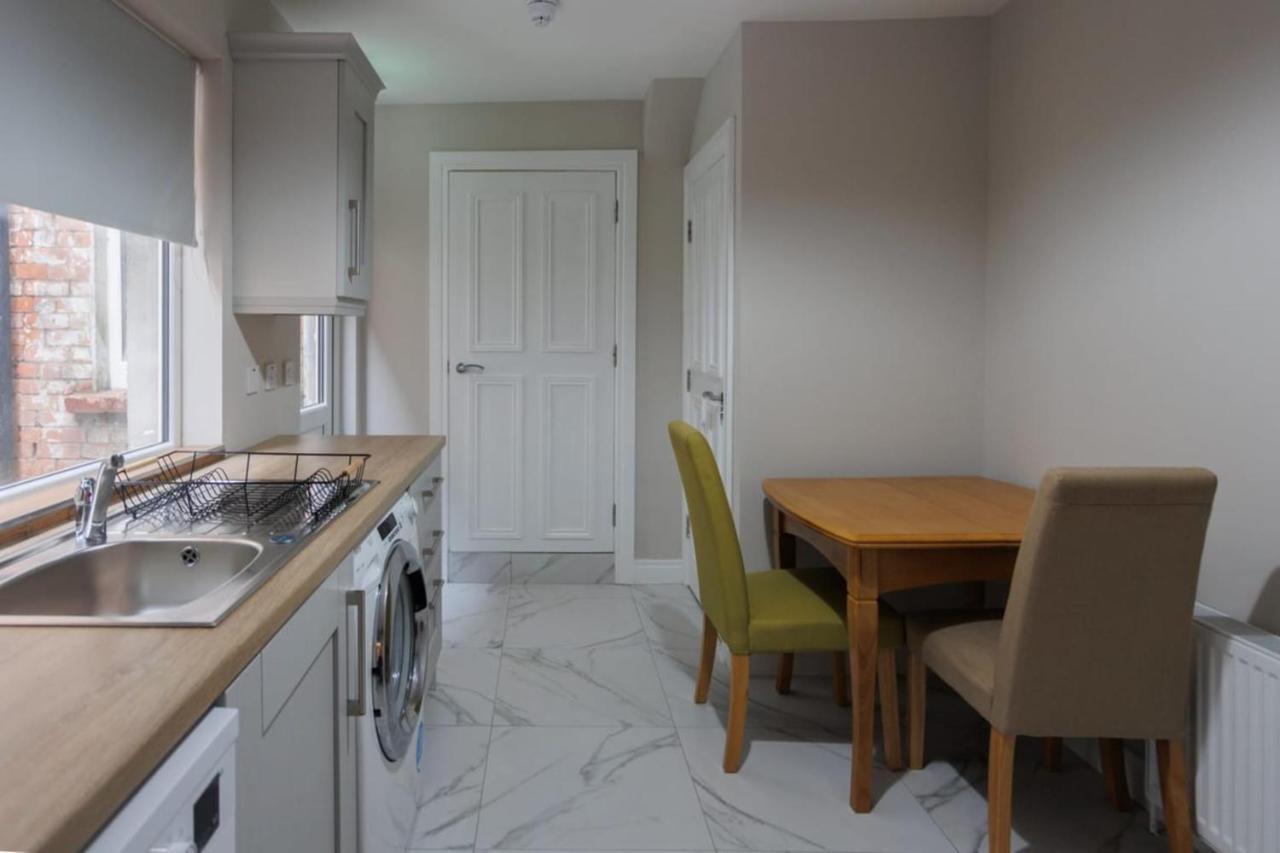 Chic Studio Apartment Central Belfast Sleeps 2. Екстер'єр фото